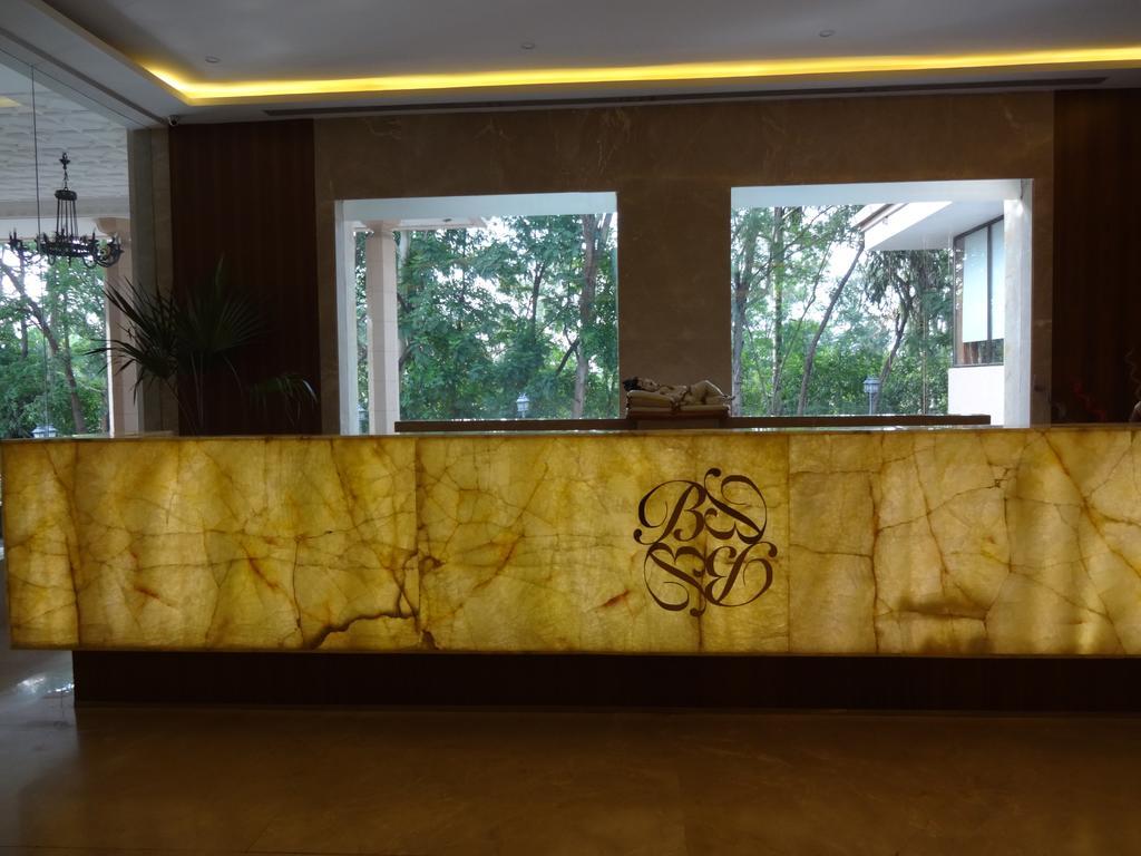 Hotel Babylon International Rāipur Exterior foto