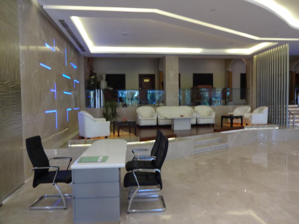 Hotel Babylon International Rāipur Exterior foto