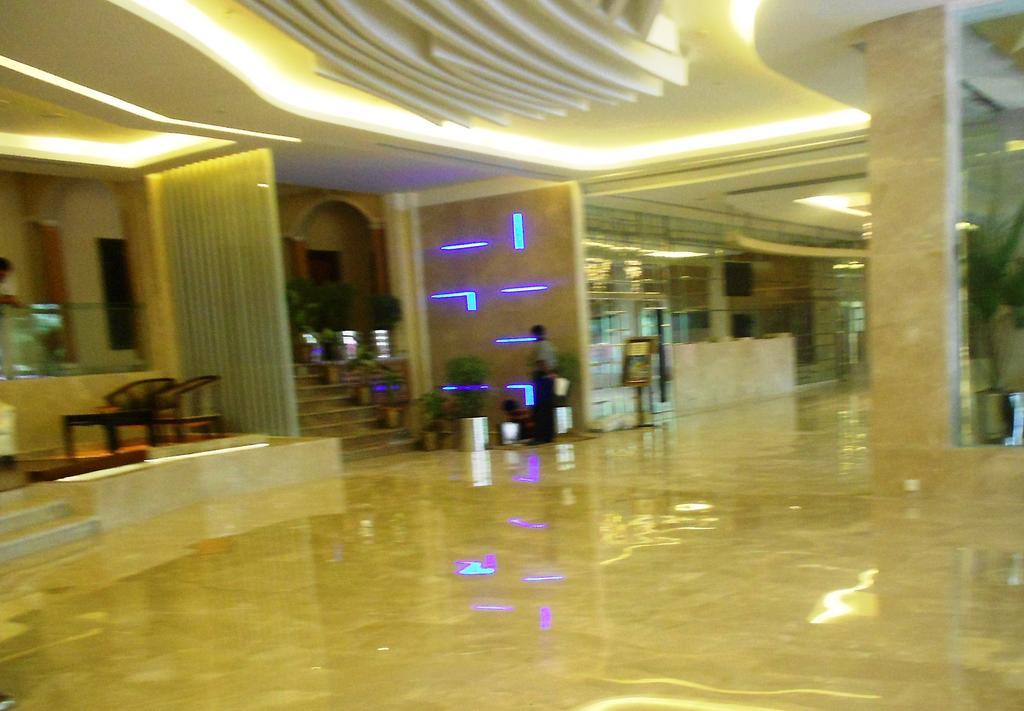 Hotel Babylon International Rāipur Zimmer foto