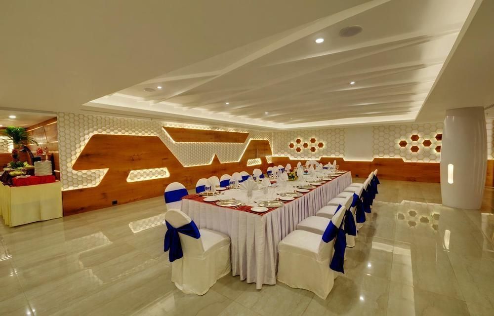 Hotel Babylon International Rāipur Exterior foto